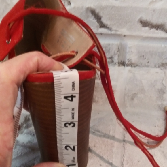 Shoes - Picture 2 of 3